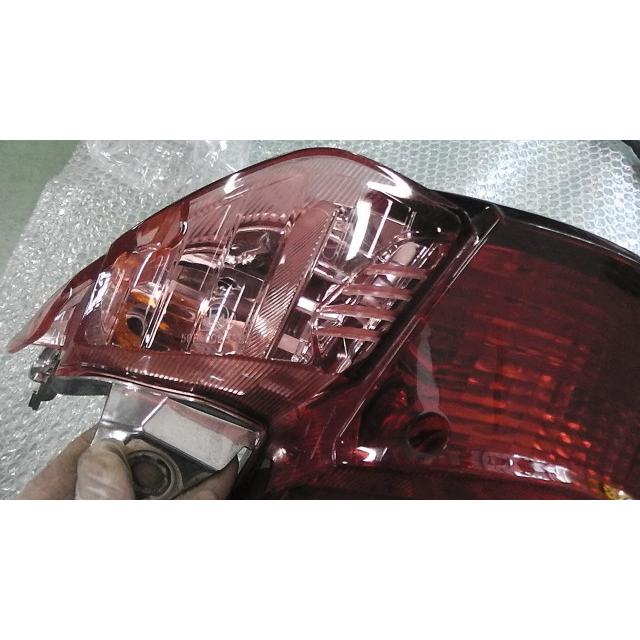 アドレス125 DT11A-103xxx の テールランプ *1599706016 中古 : バイク