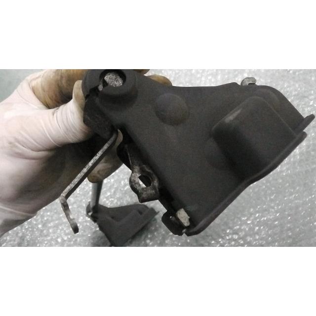 マジェスティ250 SG20J-001xxx の シートロック *1599791765 中古