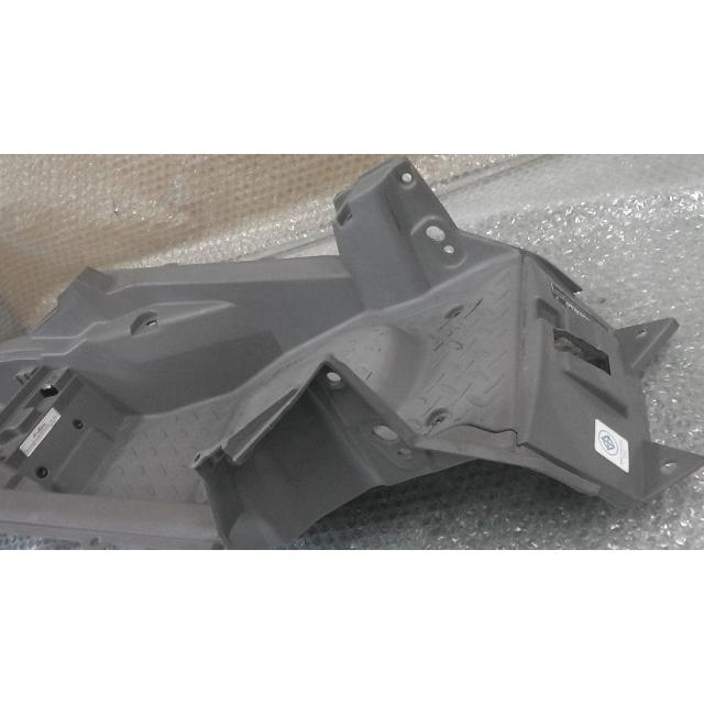 ズーマーX MLHJF3820F5129xxx の メットインボックス *1600236901 中古