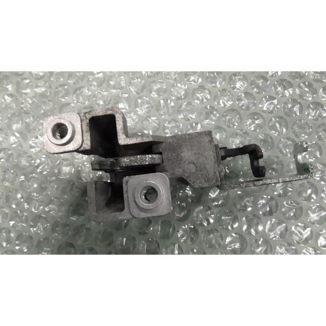 マグザム SG17J-016xxx の シートロック *1603774239 中古 : バイク