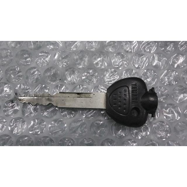 ヤマハ　マジェスティC sg03j 不動車　鍵書類有ります。 Yahoo!オークション - ヤマハ マジェスティ C 250 SG03J 鍵・書類あり
