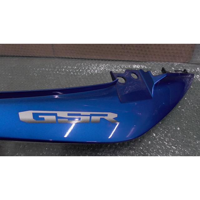 GSR250　LC6GJ55D001107xxx　の　シートカウル　左 *1605858908　中古｜b-city｜03