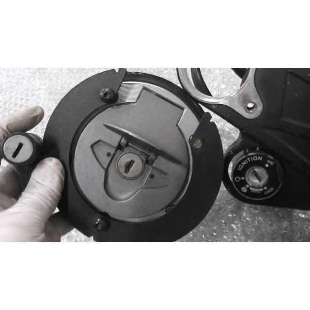YZF-R3 RH07J-003xxx の 足がかり仕かける *1606443492 中古