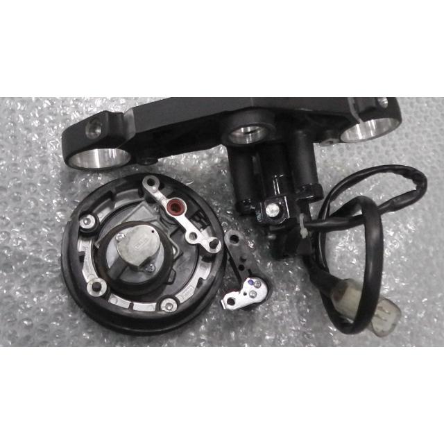 YZF-R3 RH07J-003xxx の 足がかり仕かける *1606443492 中古