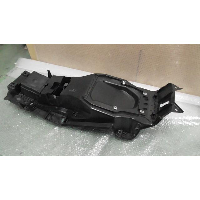 ズーマーX JF52-1001xxx の メットインボックス *1607056107 中古
