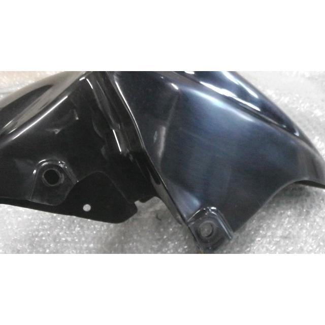 マジェスティ C SG03J-044xxx の フロントフェンダー 傷 *1608170858