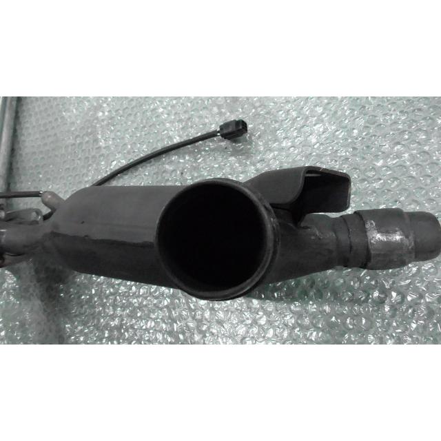 GSR250 LC6GJ55D001107xxx の マフラー 触媒 傷 凹み