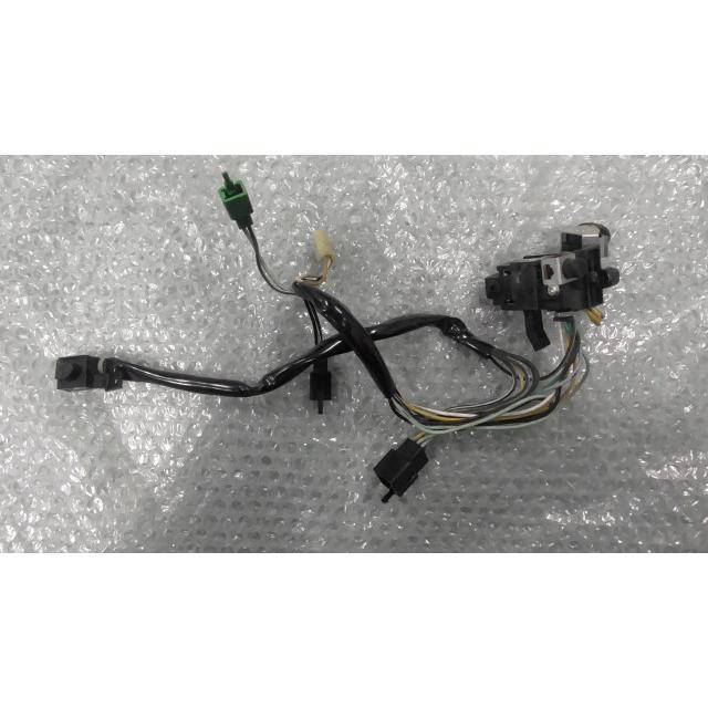 アドレスV50 CA44A-144xxx の ハンドルスイッチ *1611022120 中古