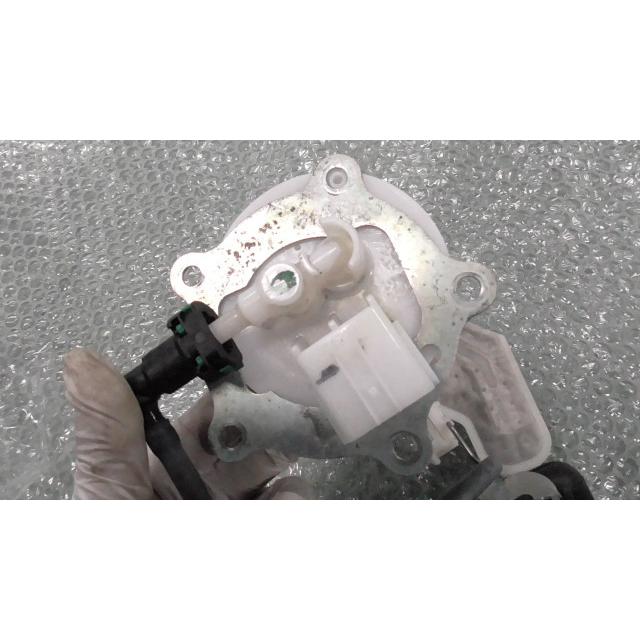 アドレス125 DT11A-106xxx の 燃料ポンプ *1611711418 中古 : バイク