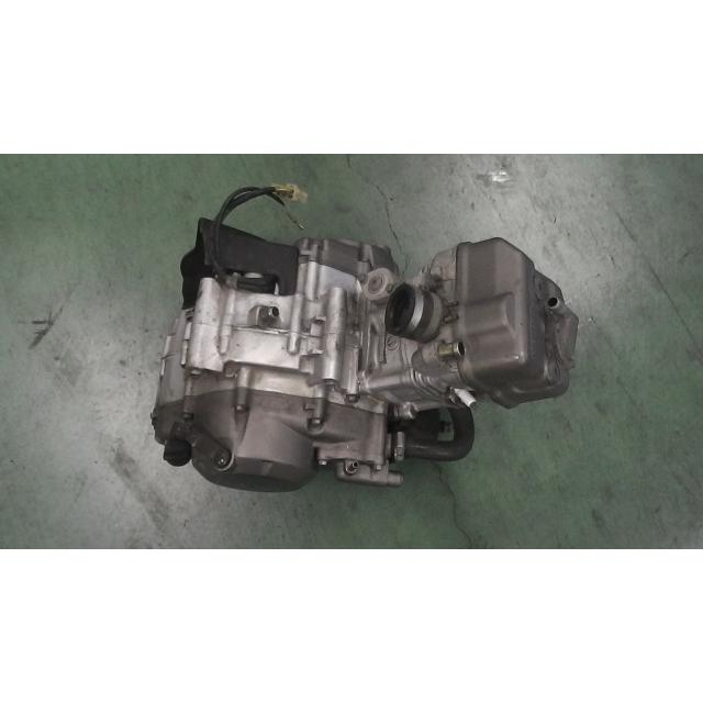 CBR125R MLHJC34A755120xxx の エンジン *1611711981 中古 : バイク