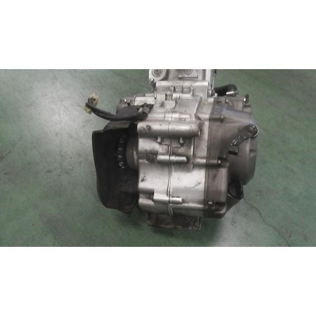 CBR125R MLHJC34A755120xxx の エンジン *1611711981 中古 : バイク