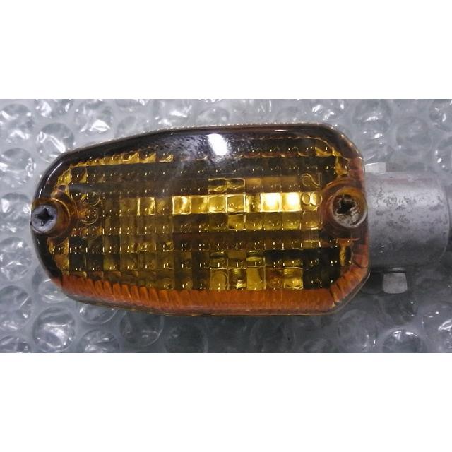 バリオス2 ZR250B-007xxx の フロントウインカー 右 *1614233541 中古
