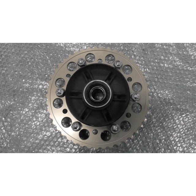 CBR1000RR SC57 の スプロケット SUNSTAR 45T *1615255322 中古 