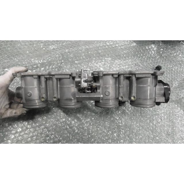 CBR1000RR SC57-1000xxx の スロットルボディ *1615259073 中古 