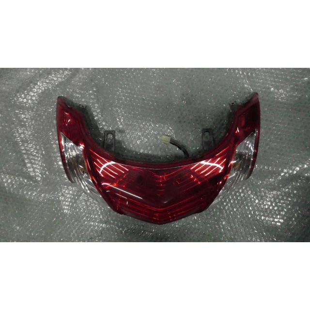 マジェスティ250 SG20J-011xxx の テールランプ 傷 *1616549125 中古