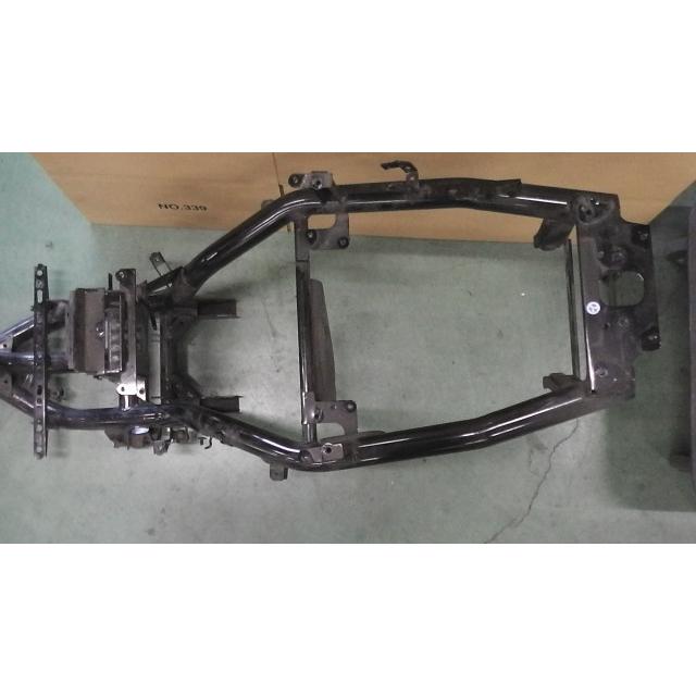 ヤマハ トリシティ125 フレーム トリシティ125 SE82J-008xxx の フレーム 書類付 *1618451549 中古