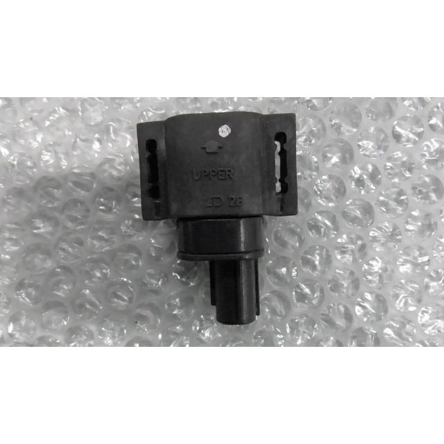 トリシティ125 SE82J-008xxx の リーンアングルセンサー *1618456142