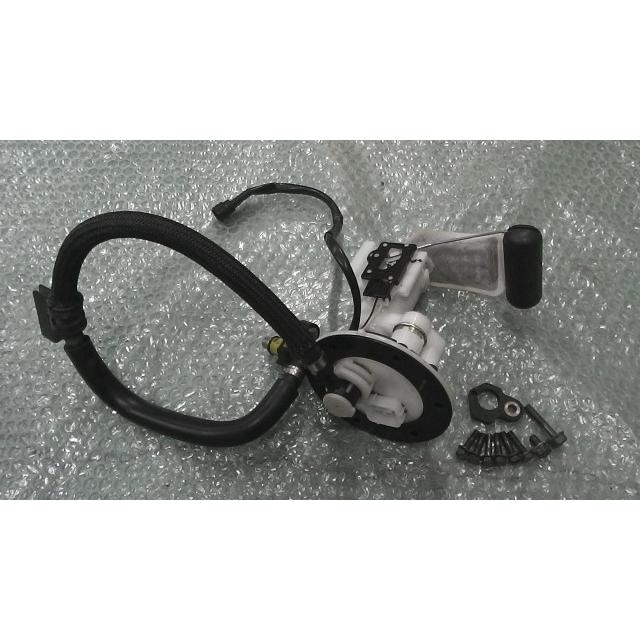 シグナス-X SR(FI) SE44J-133xxx の フューエルポンプ *1626748712 中古