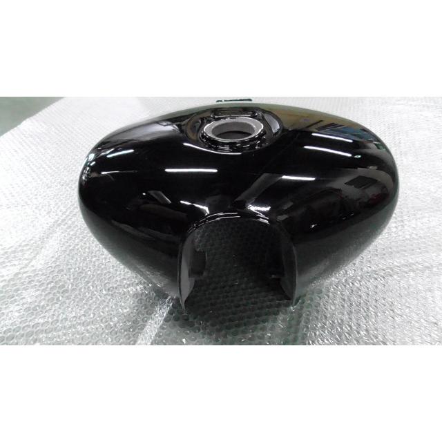 CBX125カスタム JC12-1304xxx の タンク *1627975560 中古 : バイク