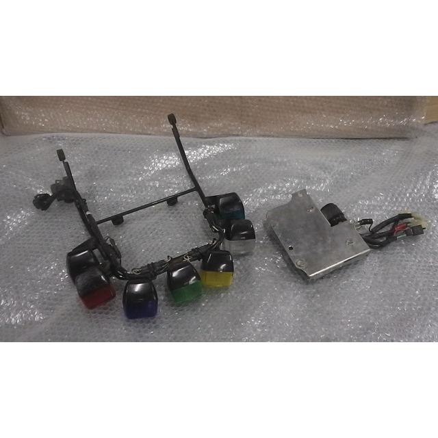 CB400SF 教習車 NC39 の ウインカー *1628670118 中古 : バイクパーツ