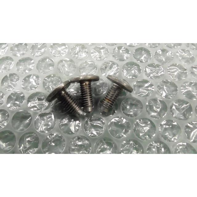 アドレスV125G CF4EA-110xxx の フロントカバー ネジ *1630379869 中古