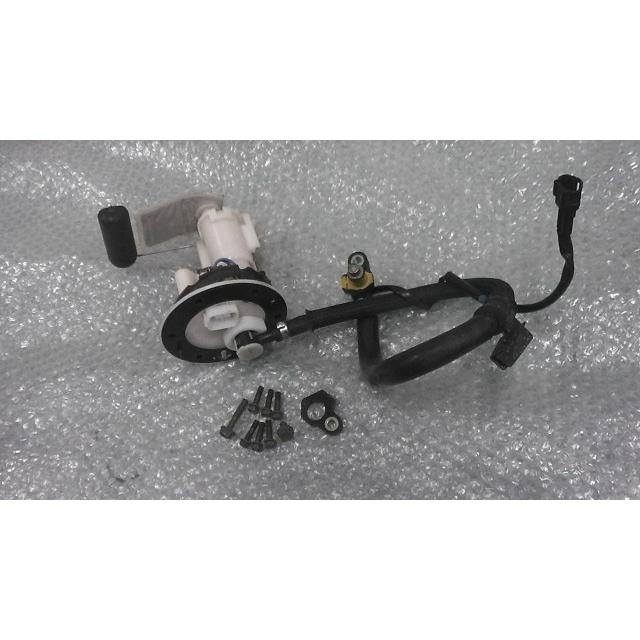 シグナス-X SR(FI) SE44J-132xxx の フューエルポンプ *1630466573 中古