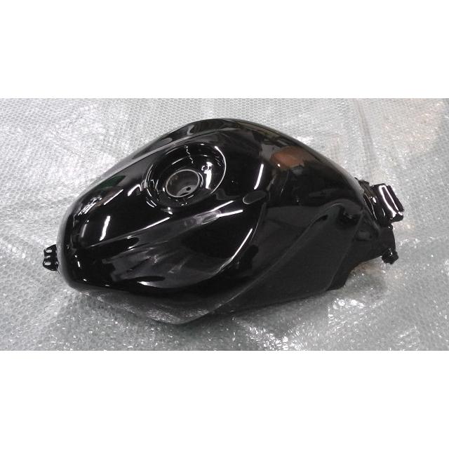 YZF-R15 ME120P01682002xxx の タンク *1630548469 中古 : バイク