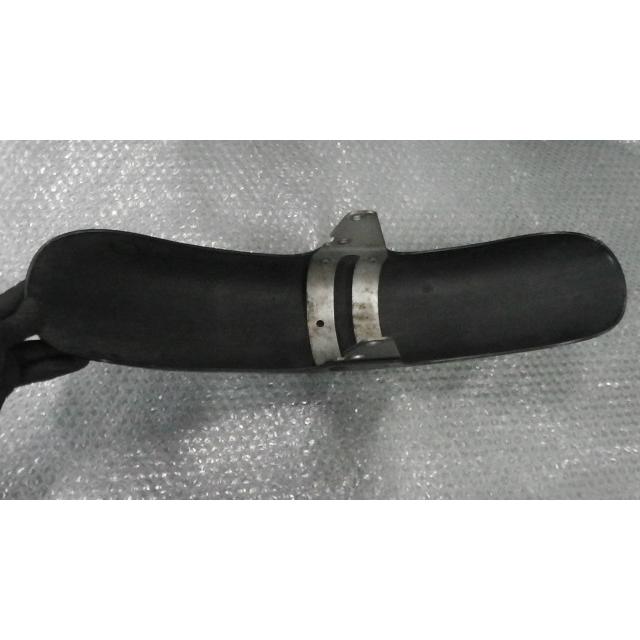 XV250ビラーゴ 3DM-037xxx の フロントフェンダー 傷 *1633051650 中古