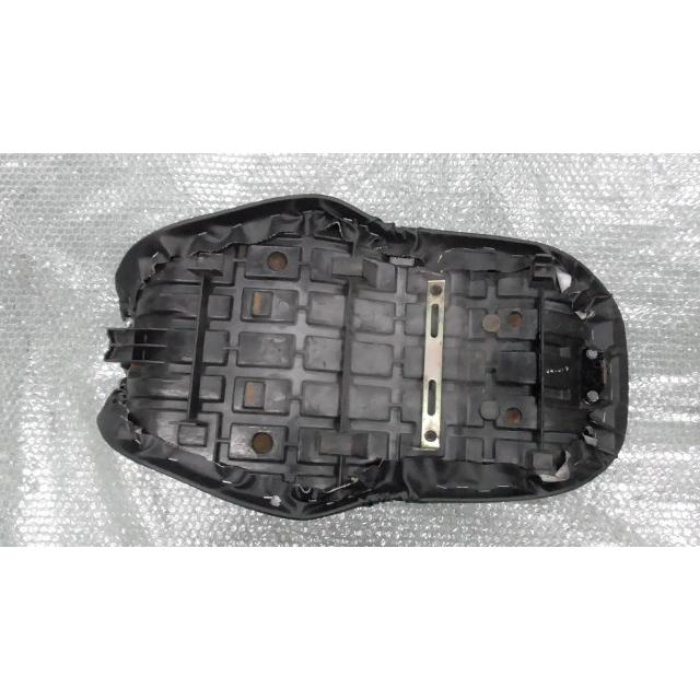 新品 未使用 バリオス2 アンコ抜き シート バリオス ZR250A-022xxx の シート アンコ抜き *1634090282 中古
