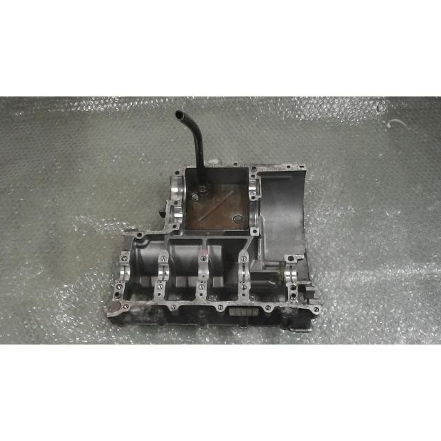 バリオス ZR250A-021xxx の クランクケース 上 *1637032994 中古