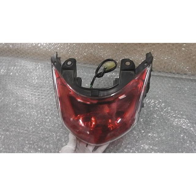 PCX NC125D-0008xxx の テールランプ JF28 *1641966731 中古 : バイク
