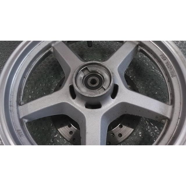 アドレス125 DT11A-109xxx の フロントホイール *1642121717 中古