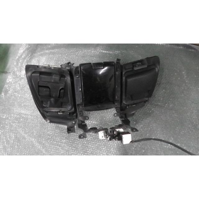 マジェスティ250 SG20J-013xxx の グローブボックス 穴 *1642122356