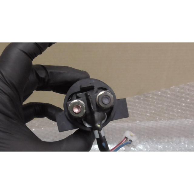 シグナス-X SE12J-676xxx の スターターリレー *1644889234 中古