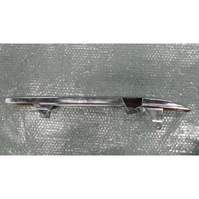 GB250 クラブマン MC10-1016xxx の チェーンカバー *1645493475 中古