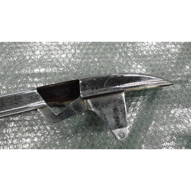 GB250 クラブマン MC10-1016xxx の チェーンカバー *1645493475 中古