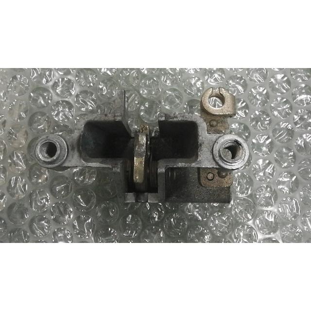 グランドアクシス100 SB06J-466xxx の シートロック *1646374915 中古