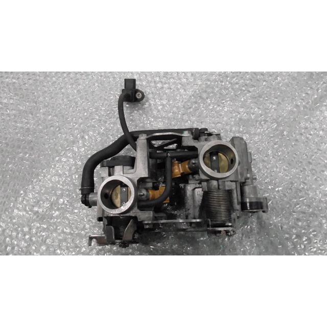 VTR250 FI MC33-1401xxx の スロットルボディ *1646878796 中古