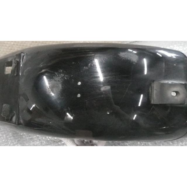 エリミネーター125 BN125A-005xxx の リアフェンダー 傷 *1646966075