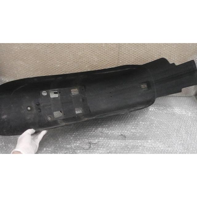 (予定者あり)エリミネーター125 リア部フレームカットあり[再出品] エリミネーター125 BN125A-005xxx の リアフェンダー 傷 *1646966075