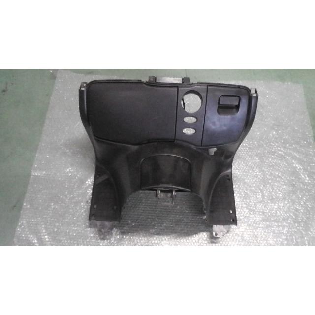フォルツァZ MF08-1025xxx の インナーカウル *1649126789 中古