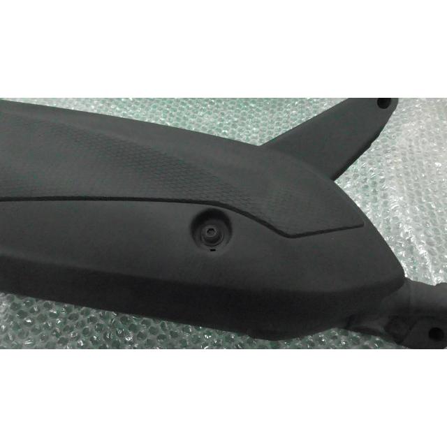 アクシスZ SED7J-013xxx の マフラー 純正 傷 *1649207171 中古
