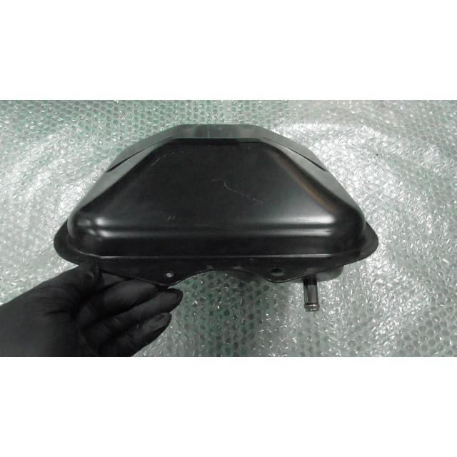アクシスZ SED7J-013xxx の ガソリンタンク *1649207254 中古 : バイク
