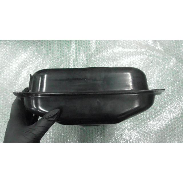 アクシスZ SED7J-013xxx の ガソリンタンク *1649207254 中古 : バイク