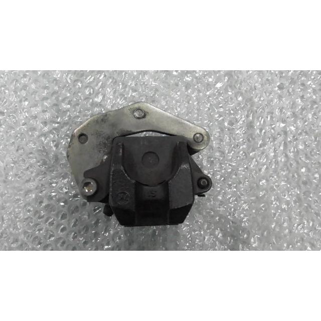 アドレス125 DT11A 片側2POTキャリパー アドレス125 DT11A-100xxx の ブレーキキャリパー *1649985346 中古