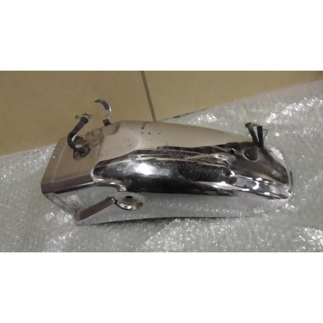 CBX125カスタム JC12-1103xxx の リアフェンダー 錆 *1653961000 中古