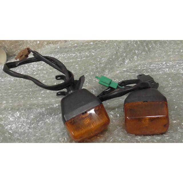 VOX SA31J-163xxx の フロントウインカー 左右 *1654225070 中古 