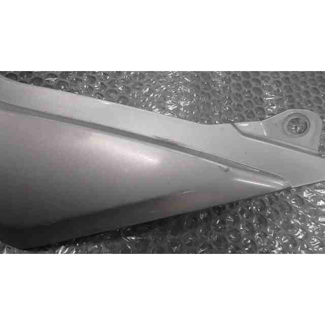 VTR250 FI MC33-1300xxx の サイドカバー 左 傷 ヒビ補修 *1655778831 