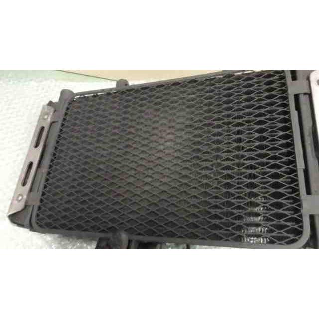 バンディット250 GJ74A-124xxx の ラジエター *1656379301 中古