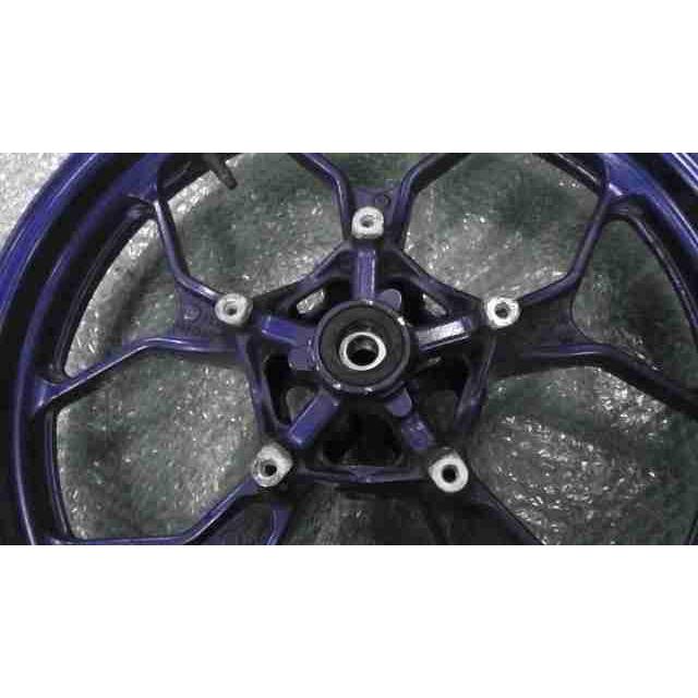 YZF-R25 RG10J フルカウル　フロントタイヤ新品 DUNLOP（ダンロップ） ヤマハ YZF-R25 RG10J フロントタイヤ 110/70-17